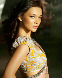 Amy Jackson